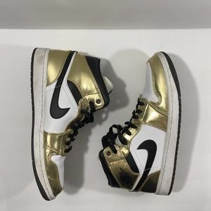 Size 10.5 - Jordan 1 Mid SE Metallic Gold 2020